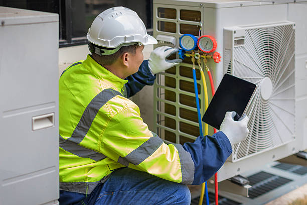 Professional Hvac technician working in Zanesfield, OH